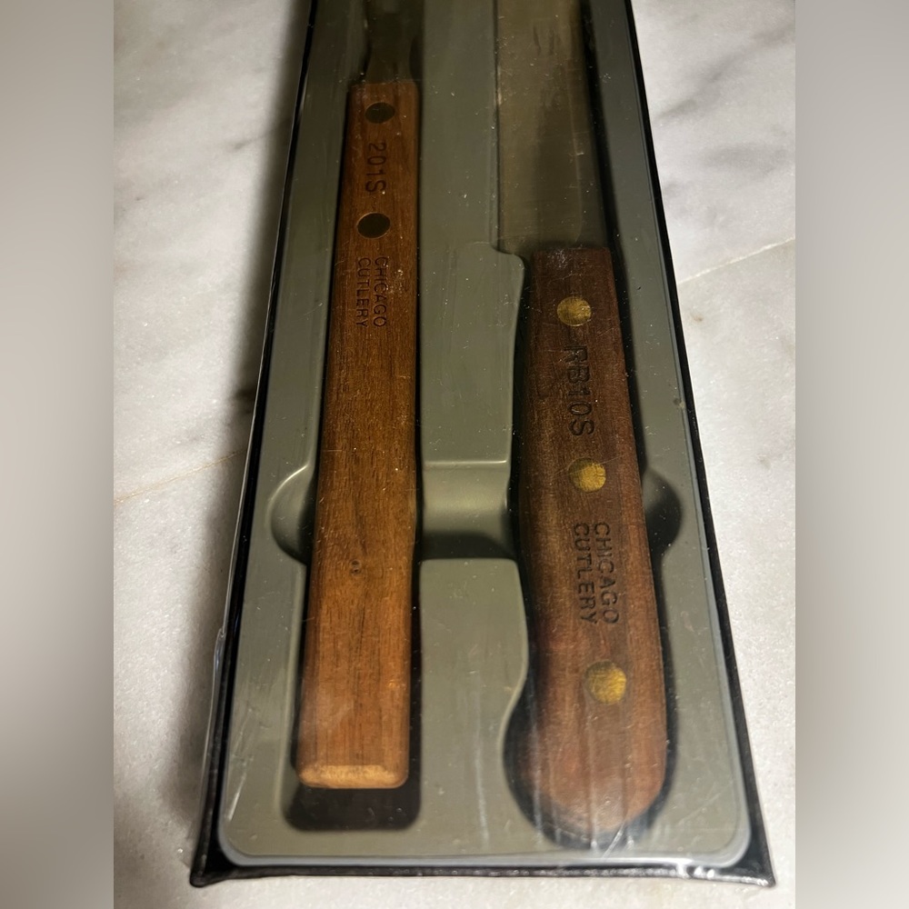Chicago Cutlery 2 piece Walnut Tradition Knife Set NEW! Slicer RB10S & Fork 201S - Picture 2 of 5